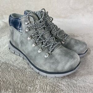 Skechers Boots Womens Size 9 Gray Faux Fur Lined Plaid Ankle Hiking Snow 167939